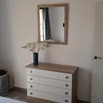 Apartamento Inviting 1-bed On Castillo Mar