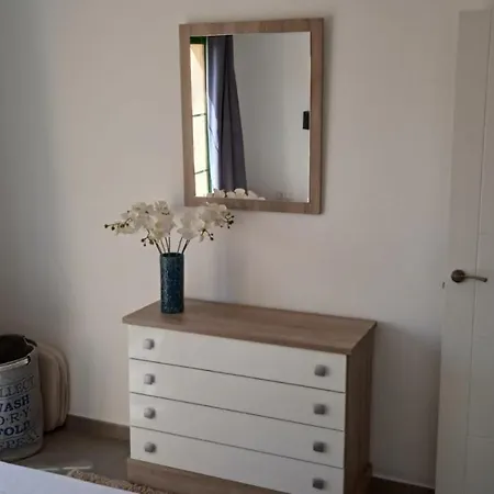 Appartement Inviting 1-bed On Castillo Mar