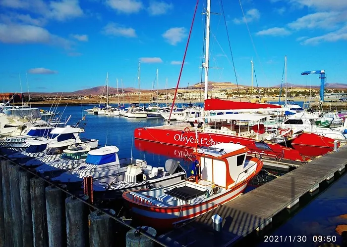 Inviting 1-bed On Castillo Mar *